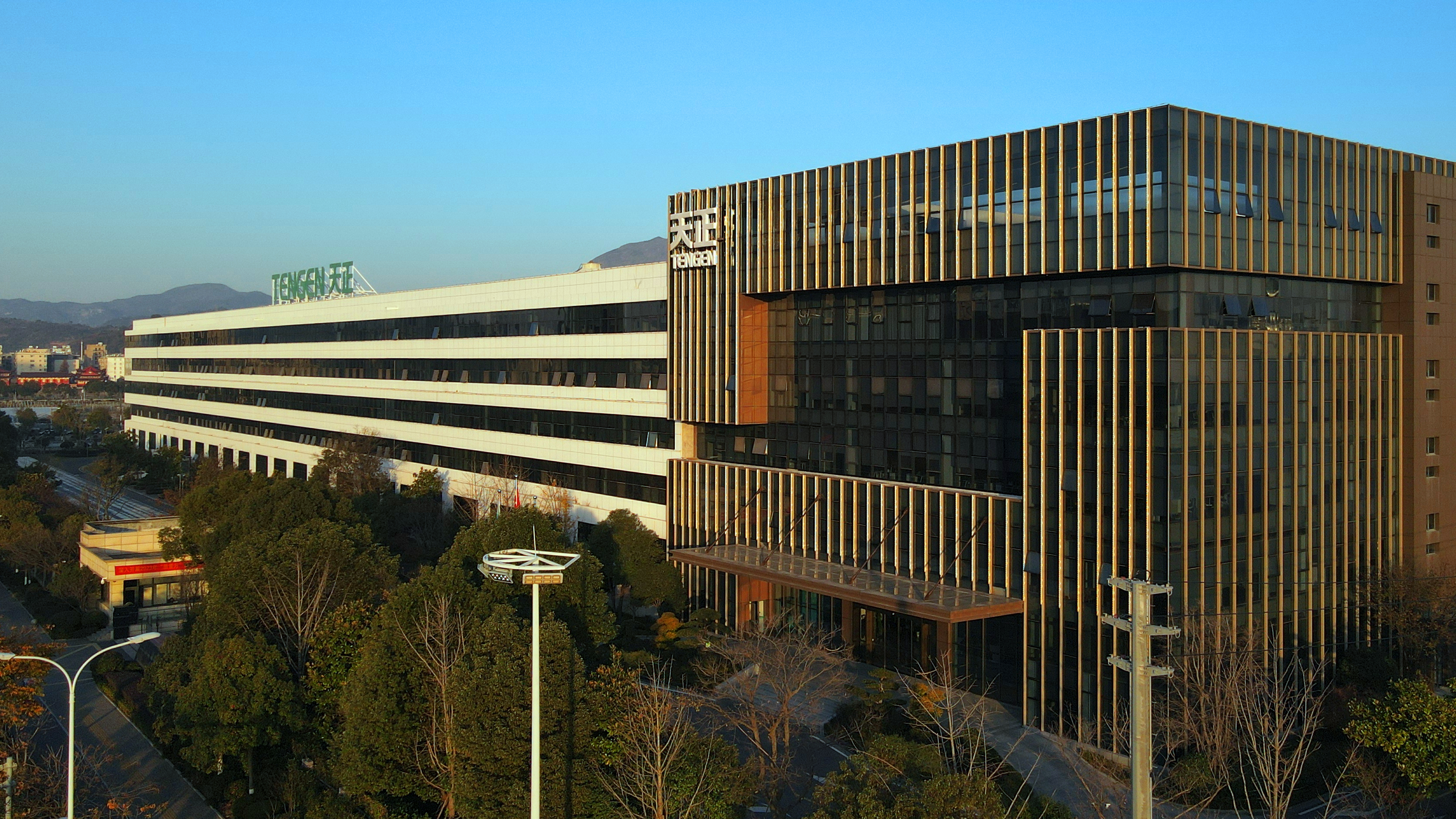 位列榜首！亚星游戏官网获评“最美工厂”荣誉